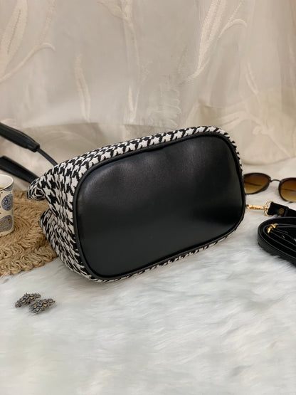 Houndstooth Bucket Bag