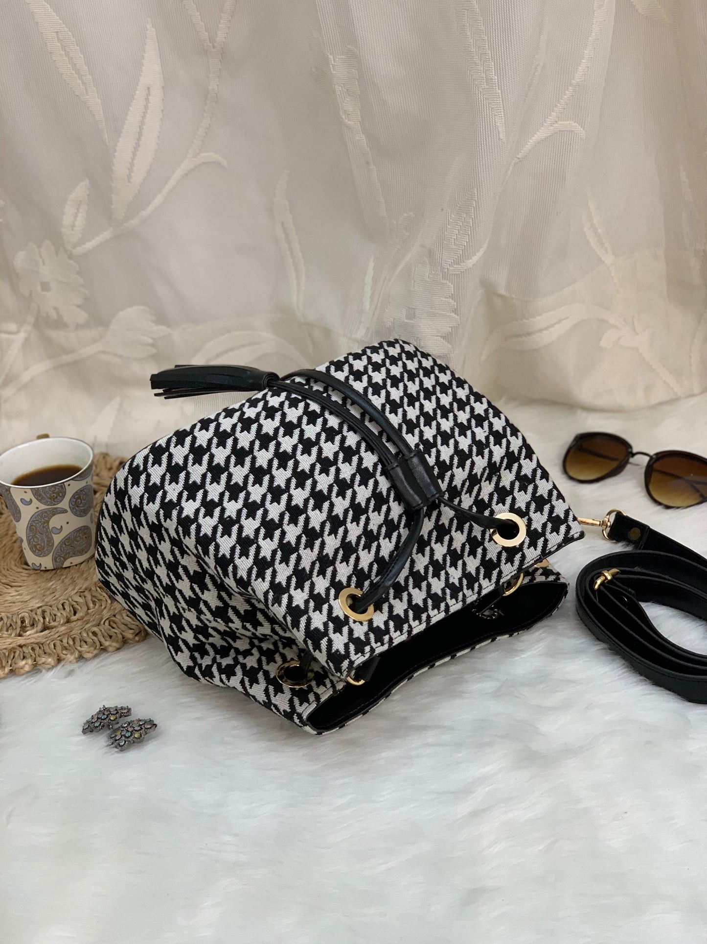 Houndstooth Bucket Bag