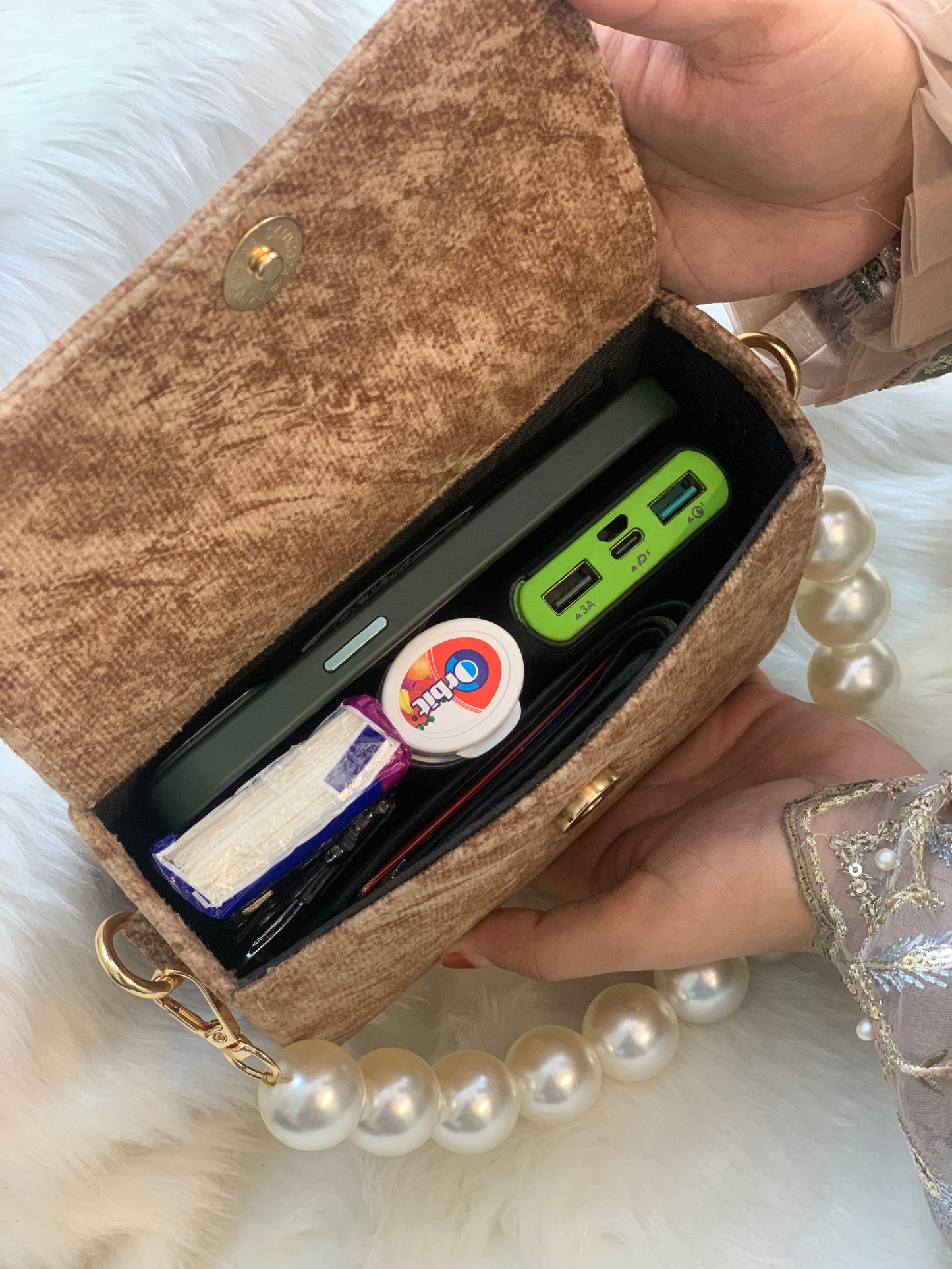 PERSONALIZED BROWN PEARL CROSSBODY